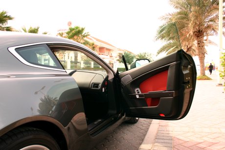 2006 Aston Martin V8 Vantage - Dubai.  Copyright 2006 Jimmy Grewal.